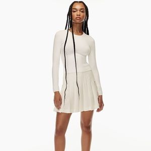 Aritzia Babaton Sculpt Knit Empire Long Sleeve